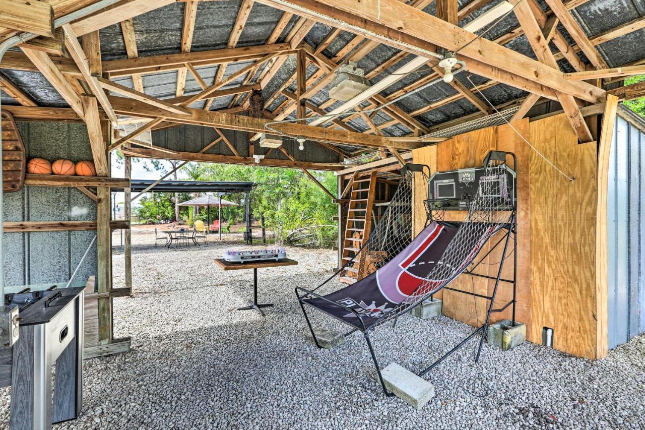 Authentic Clewiston Home With Outdoor Game Room Exterior foto